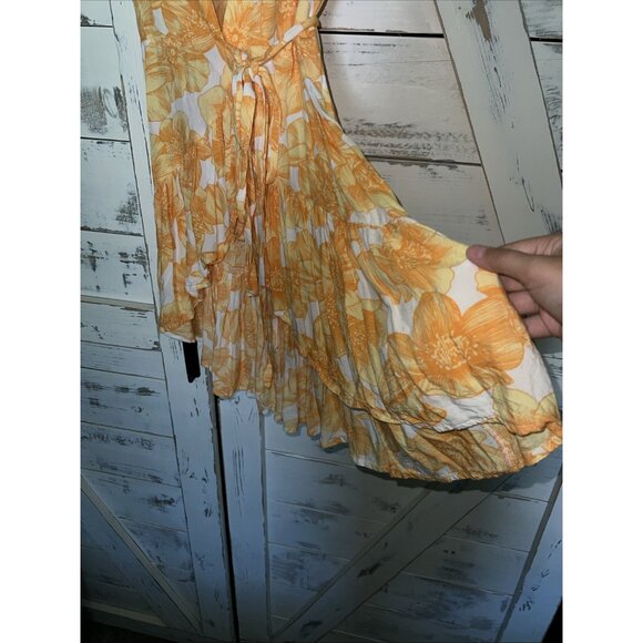 XIX Palms Madagascar Floral Party Mini Wrap Ruffle Tropical Dress M Orange White - Picture 7 of 12